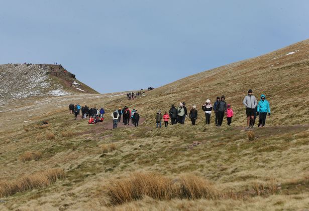 0_210320-Coronavirus-outbreak-Large-numbers-of-walkers-on-the-route-up-to-Pen-y-Fan-the-highes.jpg