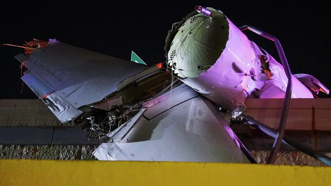 1 dead after NetJets-operated Cessna Citation Latitude crashed on Loop 20 Highway shortly bef...webp