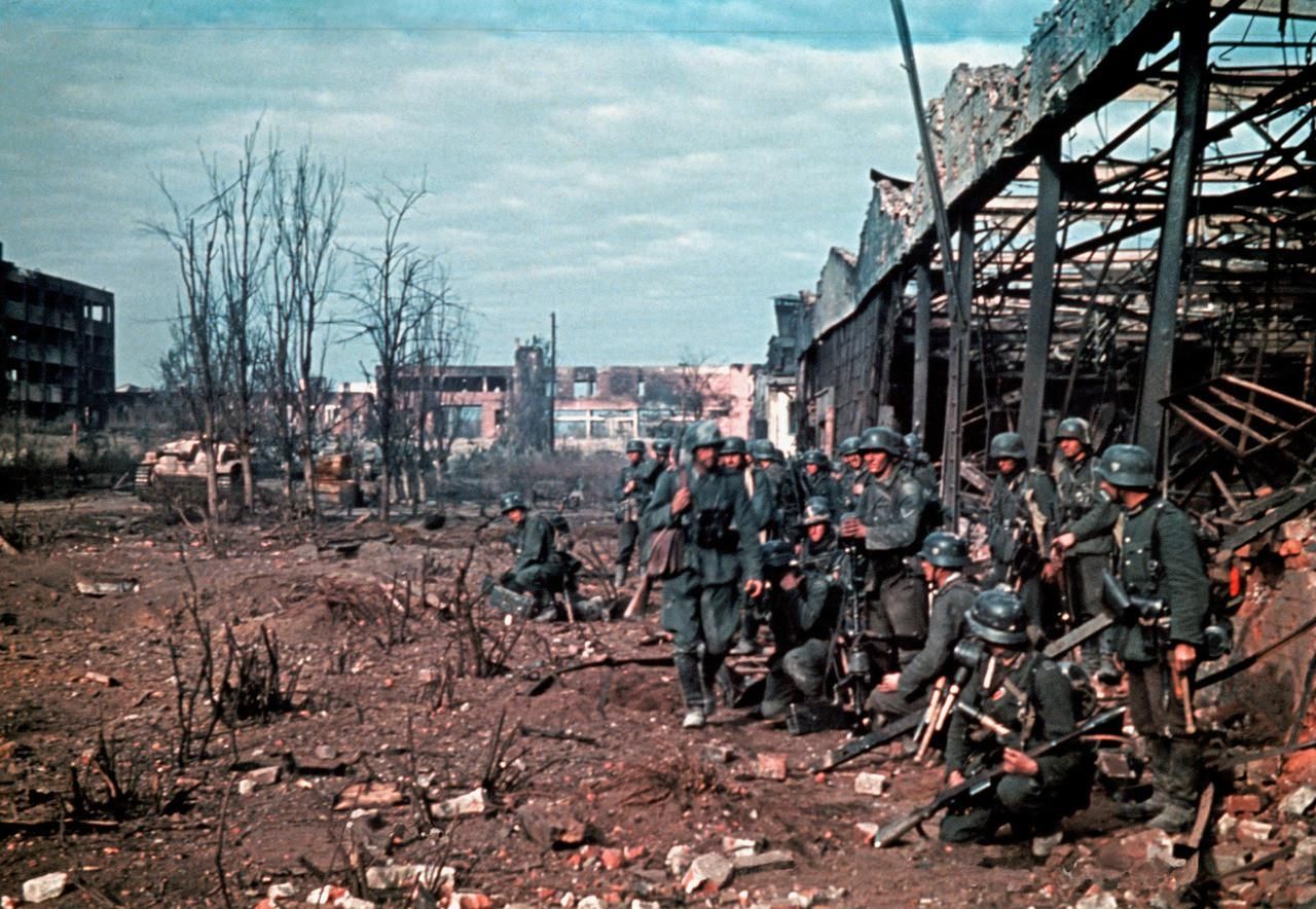 100th Jager and 295th Inf. Divisions Northern Stalingrad, 1942.jpg