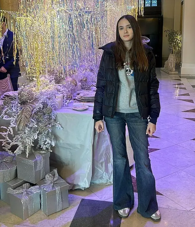 105240537-15434963-image-m-30_17.webp