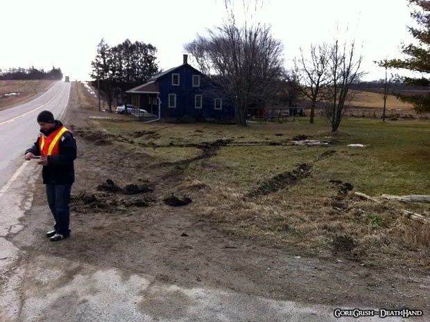 11-dead-migrant-worker-van-truck-crash10-Ontario-Canada-feb6-12.webp