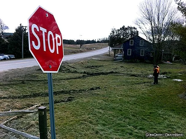 11-dead-migrant-worker-van-truck-crash11-Ontario-Canada-feb6-12.webp
