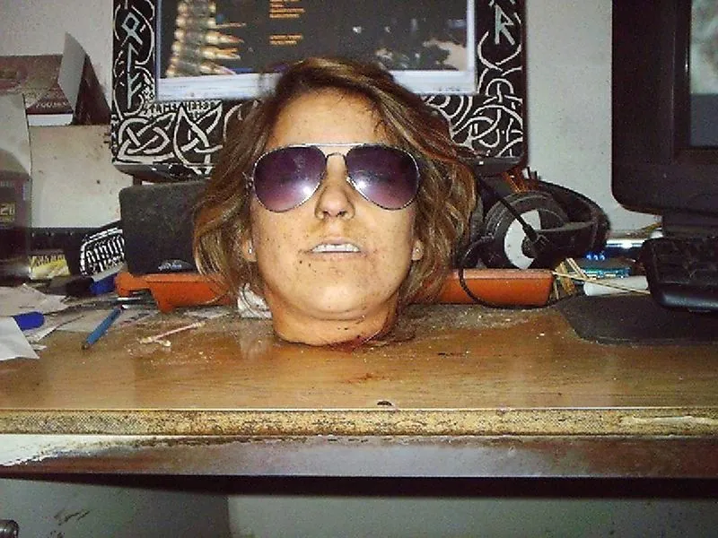 127598d1265934597-crazy-metalhead-decapitates-woman-plays-her-body-germany-imag0014.webp