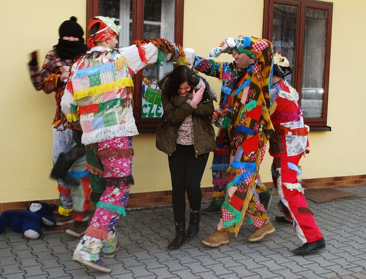 1280px-Smiergusnicy_polewaja_panne_2.webp