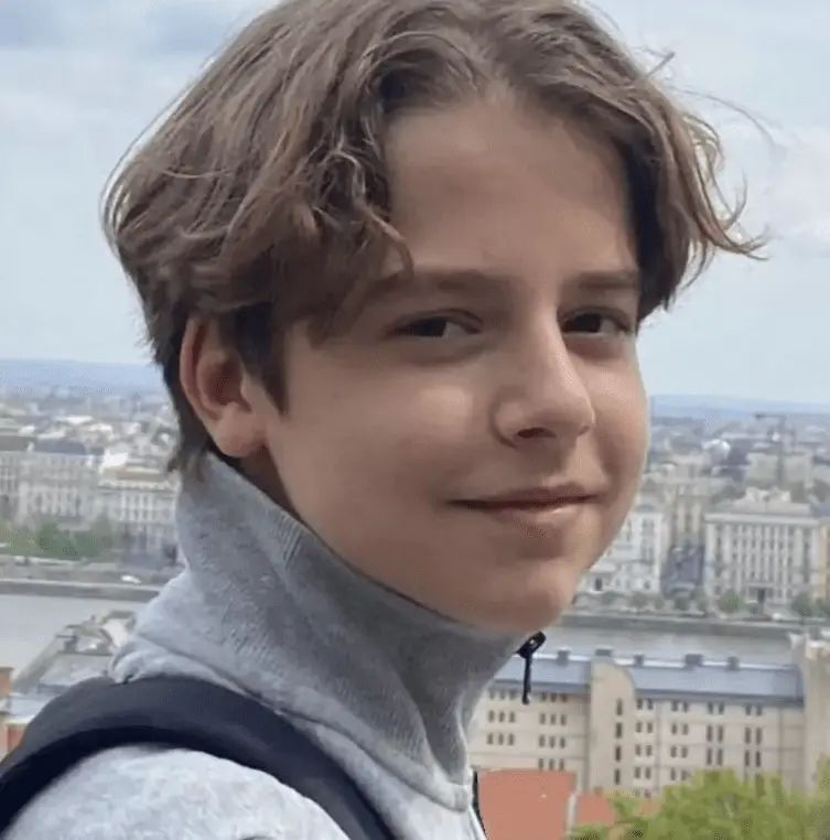 1740679308139.webp