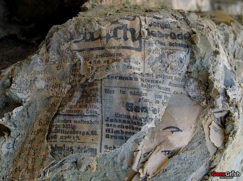 21-german-buried-soldiers-1918-unearthed16-France-2012.webp