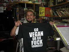 2190597511_ced915e454_m.webp