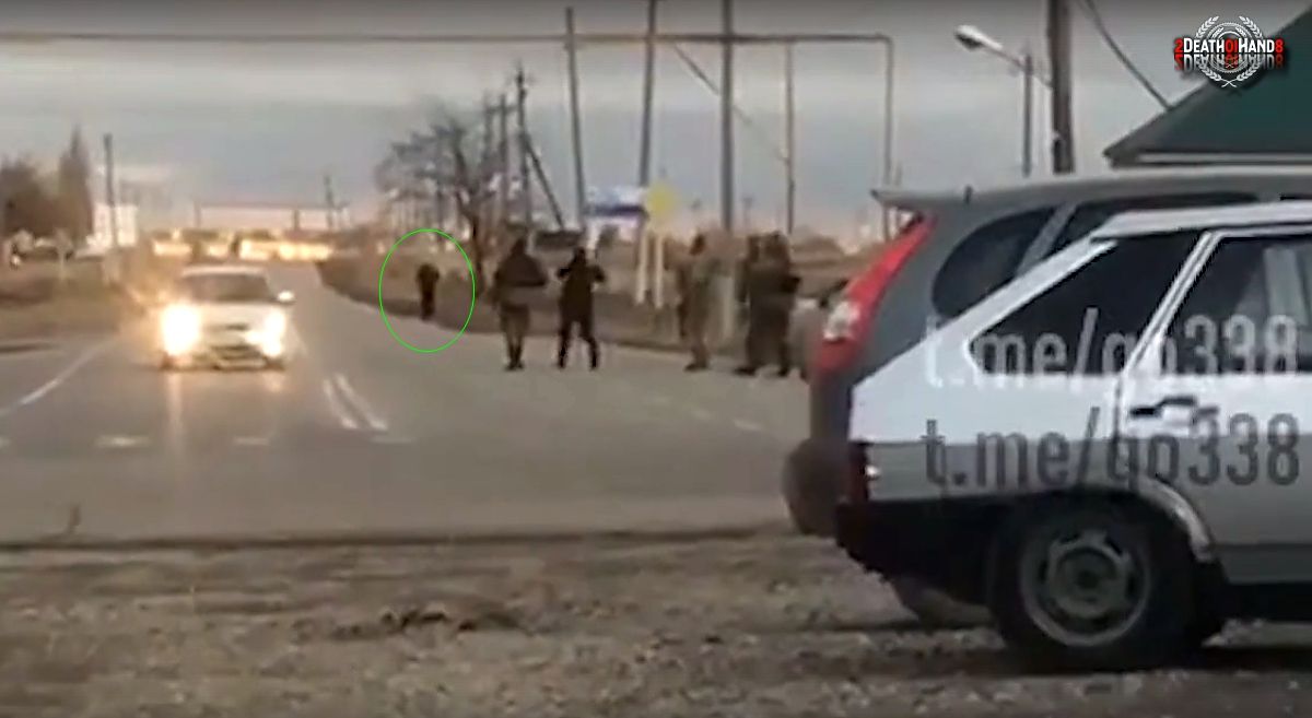 25yro-female-suicide-bomber-blows-self-up-before-reaching-checkpoint-10-Grozny-RU-nov-17-18.jpg