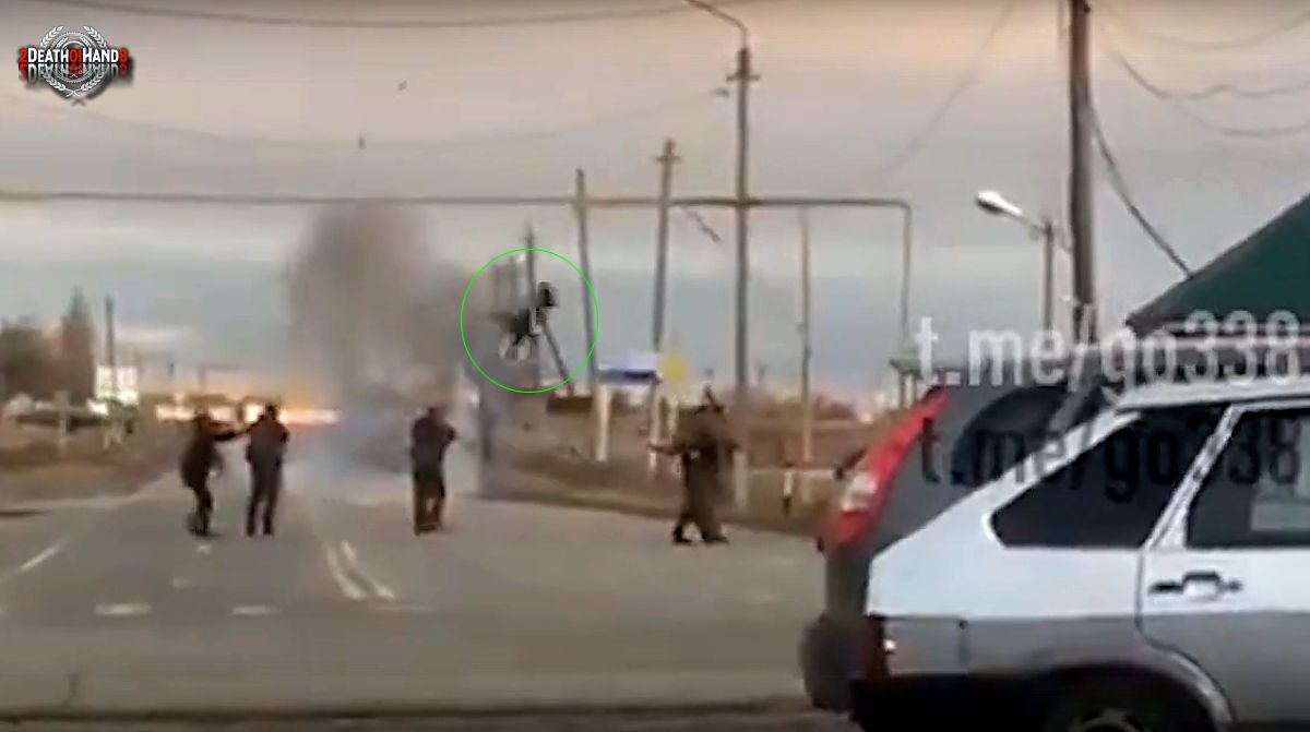 25yro-female-suicide-bomber-blows-self-up-before-reaching-checkpoint-13-Grozny-RU-nov-17-18.jpg