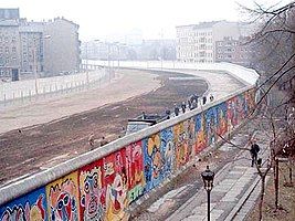 267px-Berlinermauer.jpg