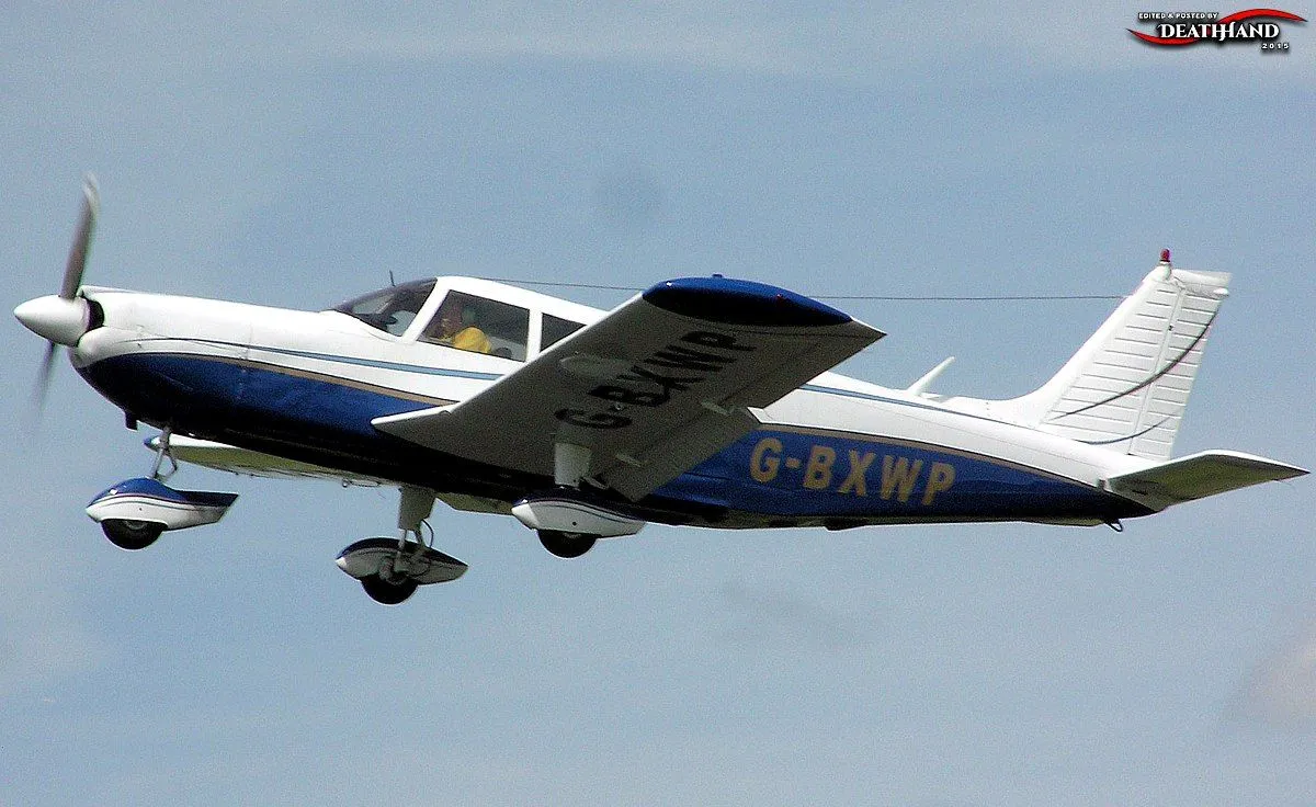 4-dead-small-plane-crashes-on-freeway-1-Atlanta-GA-may-8-15.webp