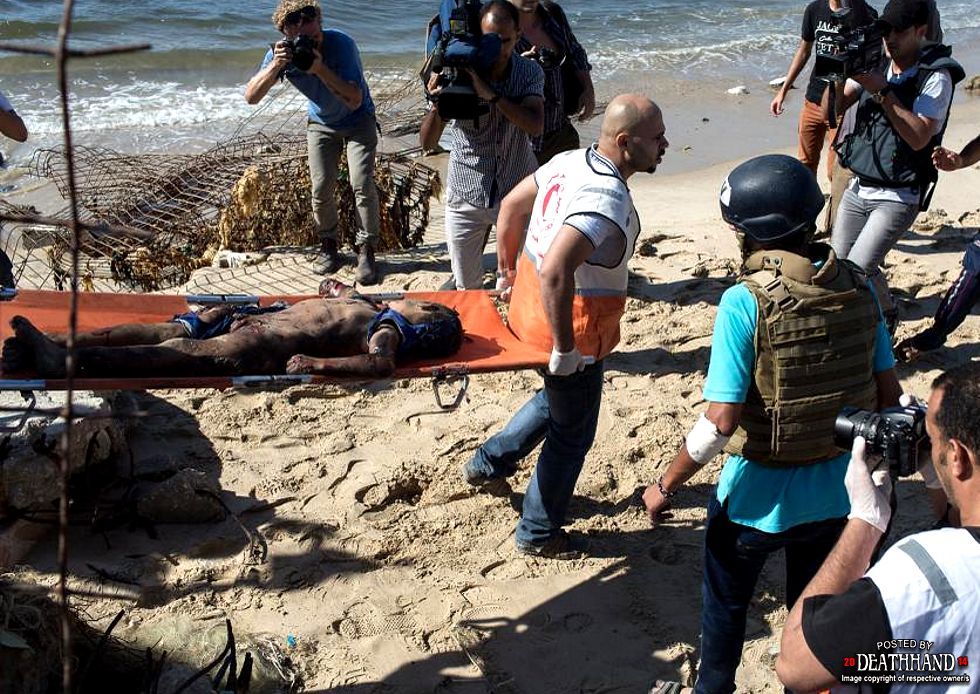 4-kids-killed-when-israeli-warship-shells-beach-7-Gaza-City-jul16-14.jpg