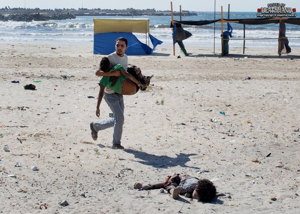 4-kids-killed-when-israeli-warship-shells-beach-9-Gaza-City-jul16-14.jpg