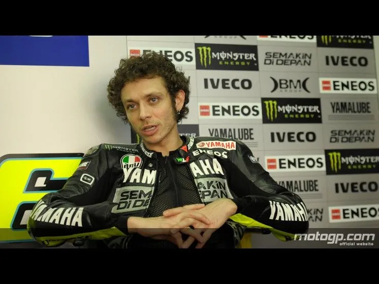 46rossi_073_t04_rossi_box_slideshow.webp