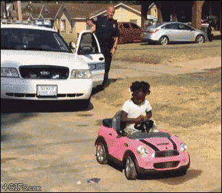 4Nz8m3QFIUDRK.gif
