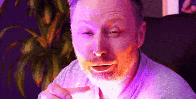 62e576f79bc101e9ef65a23d27f923fd.gif