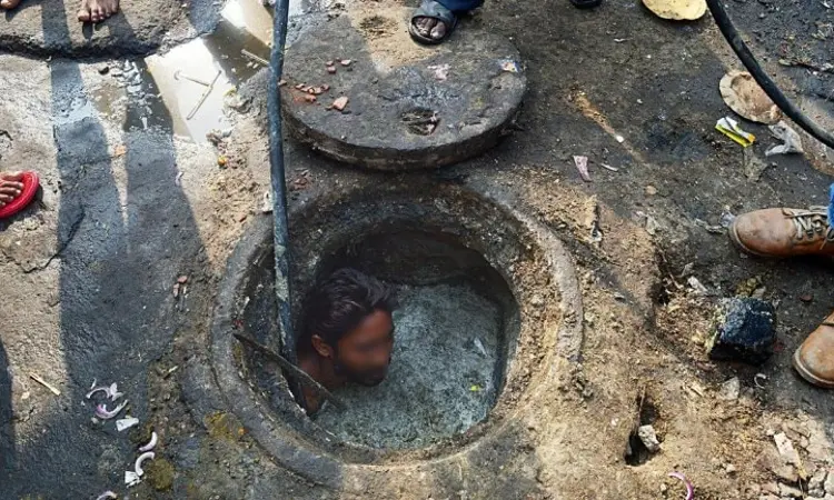 750x450_390691-allahabad-high-court-manual-scavenging.webp