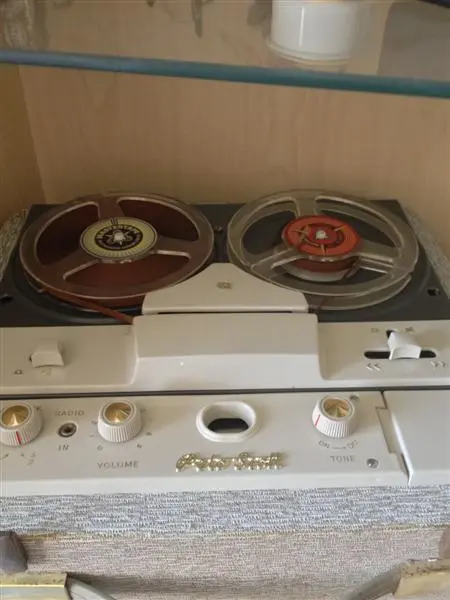 Audio gear 558 (Medium).webp