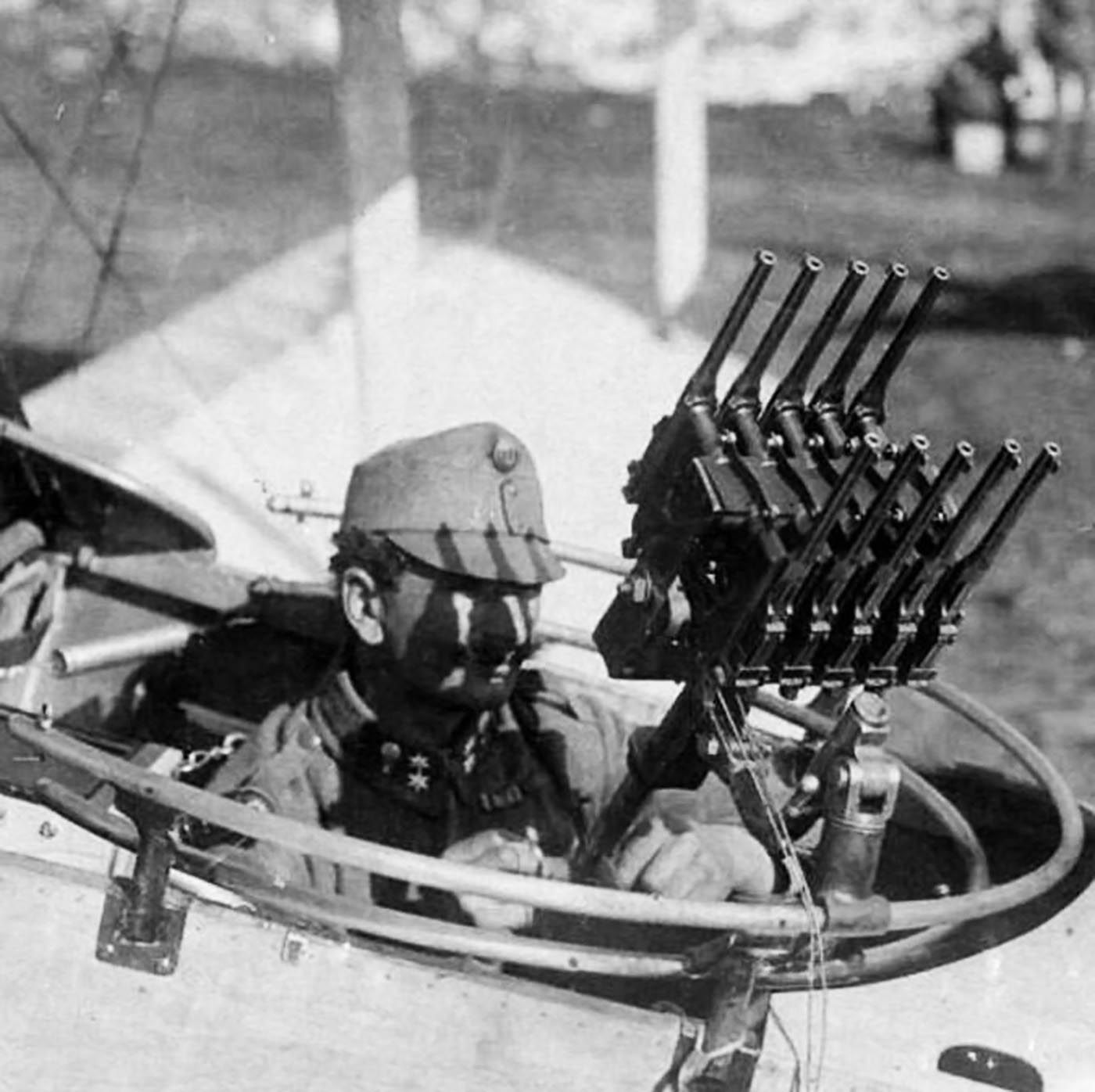 Austro-Hungarian tail gunner armed with ten Mauser C96 handguns, WWI.jpg