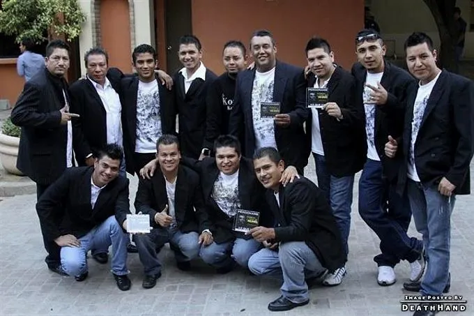 band-members-of-kombo-kolombia.webp