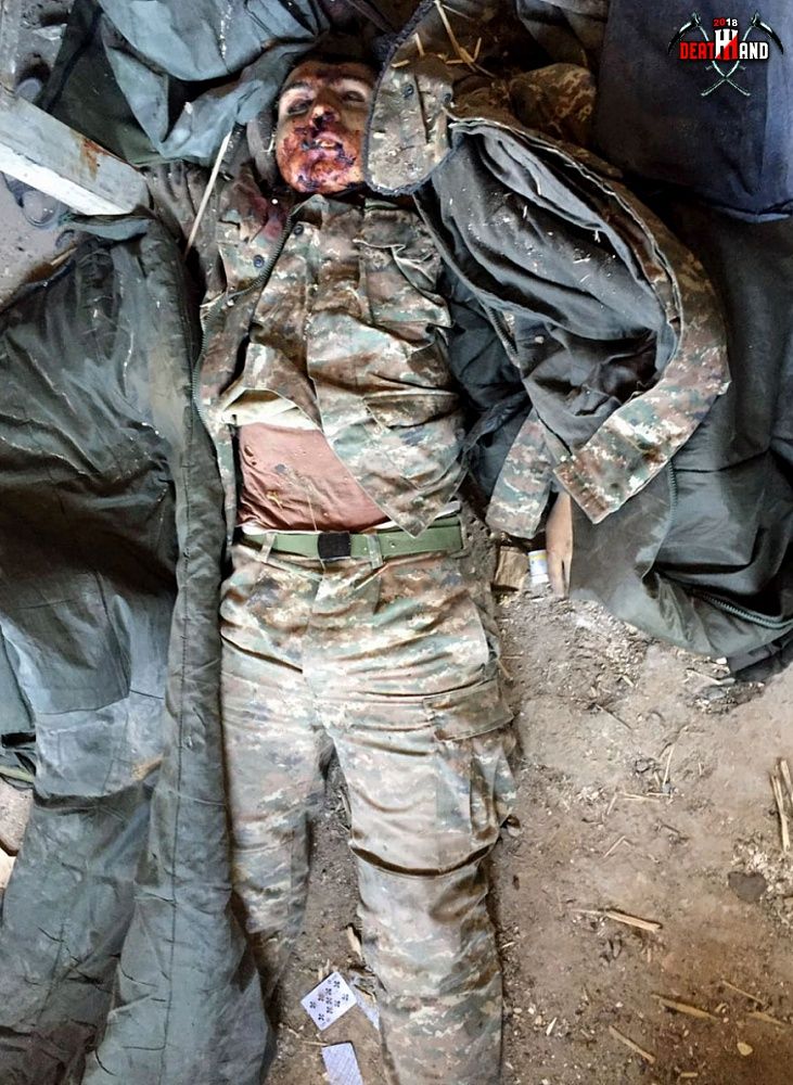 bodies-of-dead-Armenian-soldiers-officers-after-Azerbaijani-offensive-1-Karabakh-AZ-apr-4-16.jpg