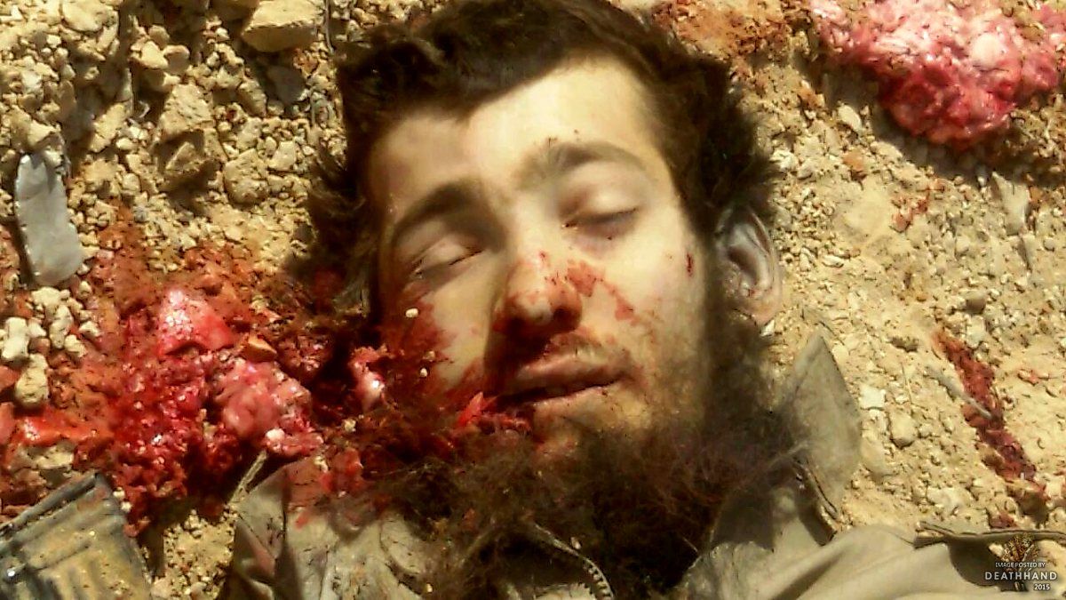 bodies-of-isis-urbek-fighters-from-russia-killed-by-army-in-ambush-5-Palmyra-SY-may-20-15.jpg