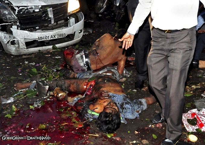 bomb-blast1-Mumbai-jul13-11.jpg