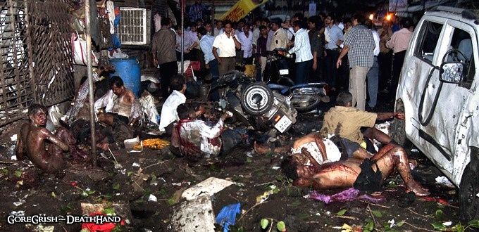 bomb-blast2-Mumbai-jul13-11.jpg