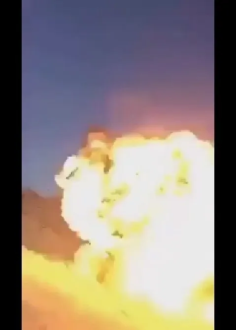 Boom.jpg