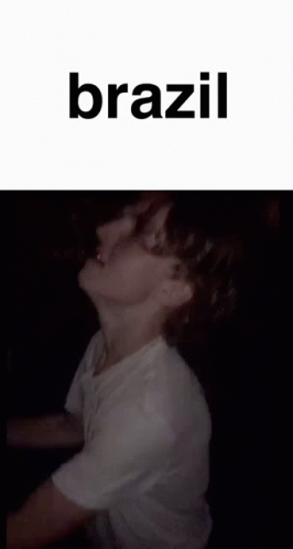 brazil-funny-moment-wee.gif