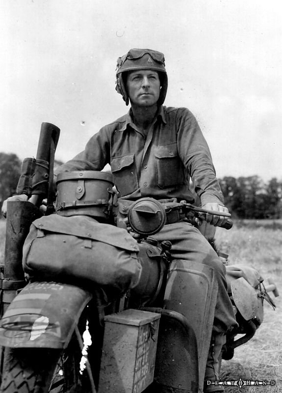 brit-soldier-motorcyclist.jpg