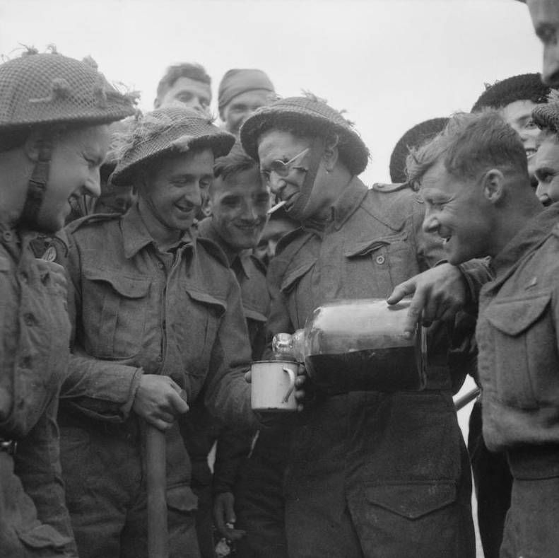 british-soldier-pours-a-drink.jpg