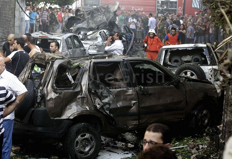 car-bomb11-Beirut-Lebanon-oct19-12.jpg