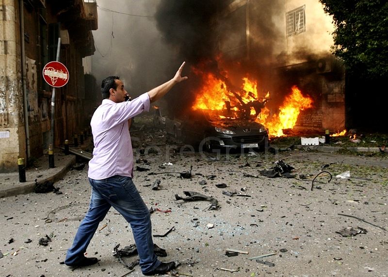 car-bomb16-Beirut-Lebanon-oct19-12.jpg