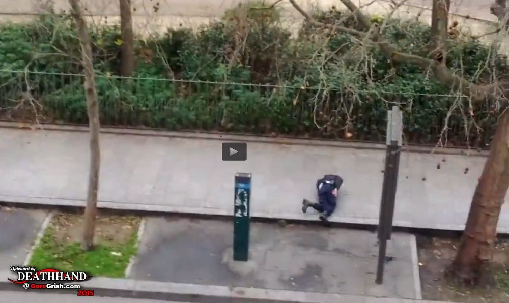 charlie-hebdo-office-attack-gunman-kills-cop-3-Paris-FR-jan-7-15.jpg