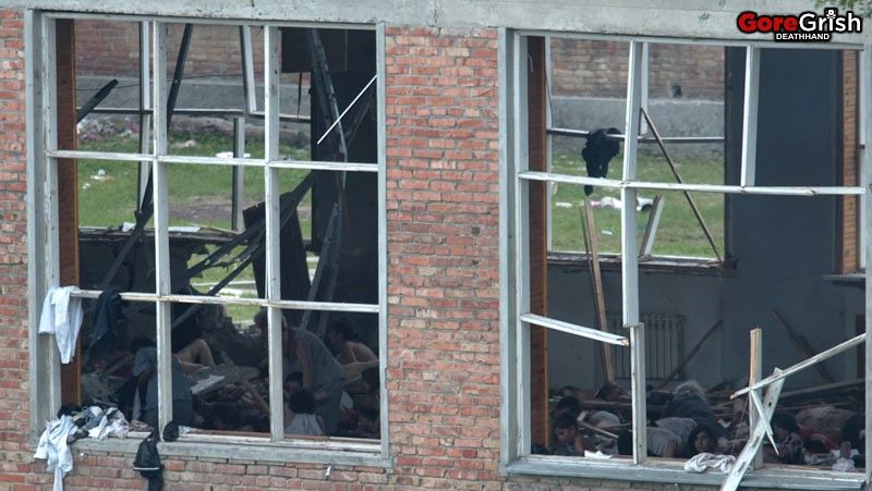 chechen-school-siege-gymwindows2-Beslan-N-Ossetia-sep3-04.jpg