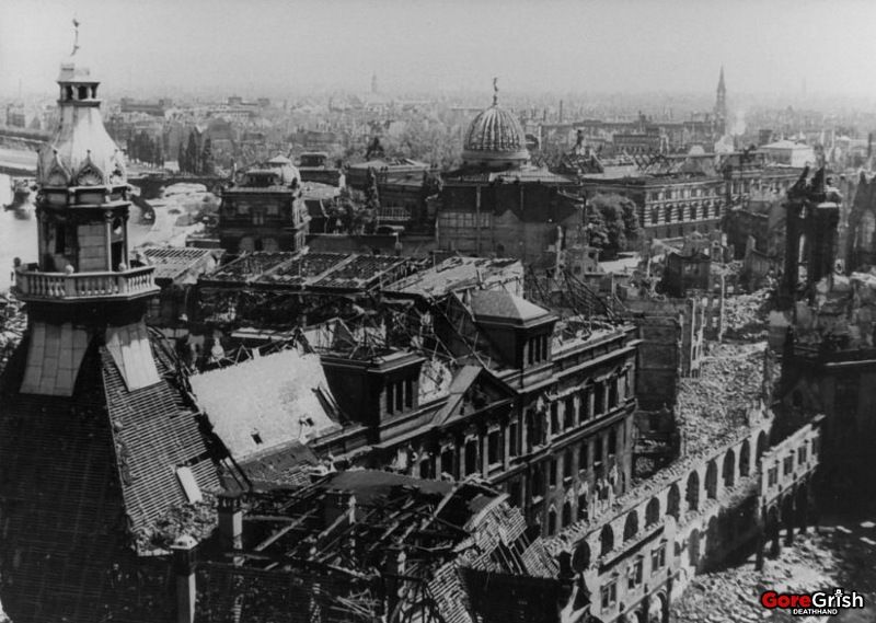 city-destroyed3-Dresden-Germany-feb1945.jpg