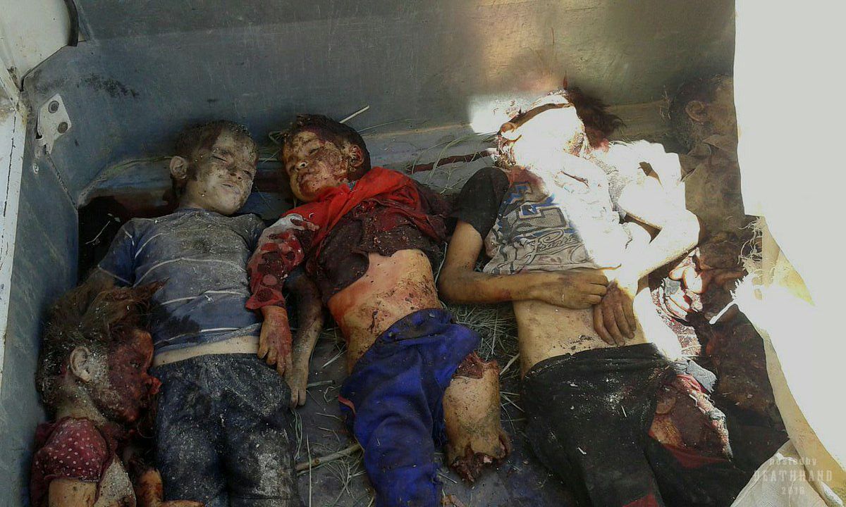 coalition-airstrike-hits-market-killing-many-children-7-Mandij-SY-jul-28-16.jpg