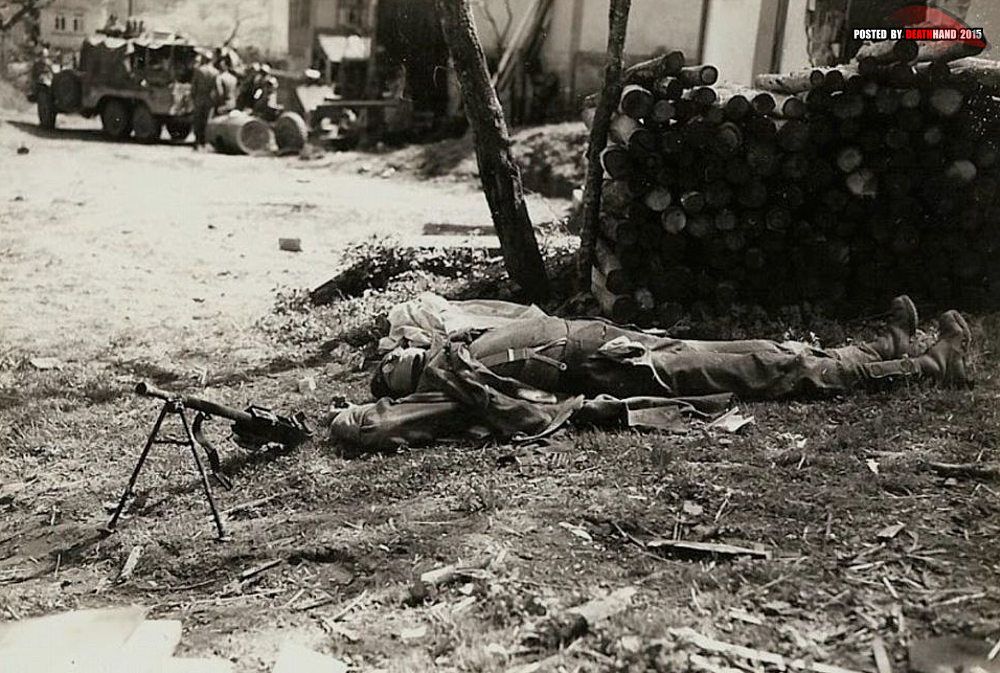 compilation-dead-German-soldiers-of-World-War-Two-24.jpg