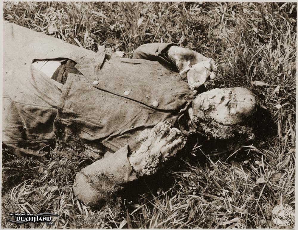 corpses-of-female-prisoners-exhumed-from-mass-grave-8-Hirzenhain-GE-may-7-45.jpg