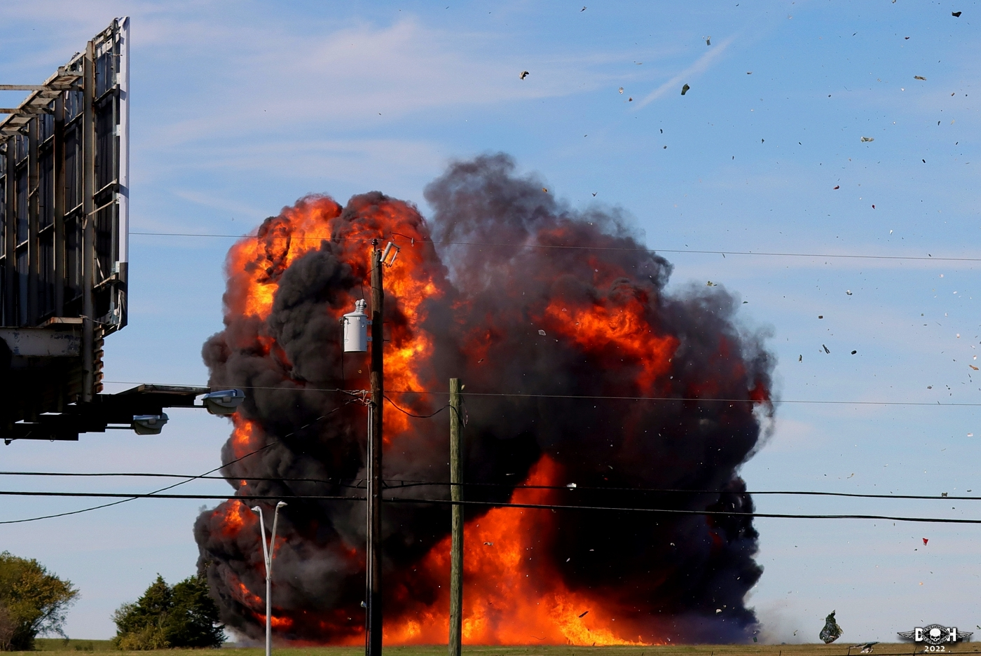 Dallas Air show crash 1 - Nov 14 2022 - DH.jpg
