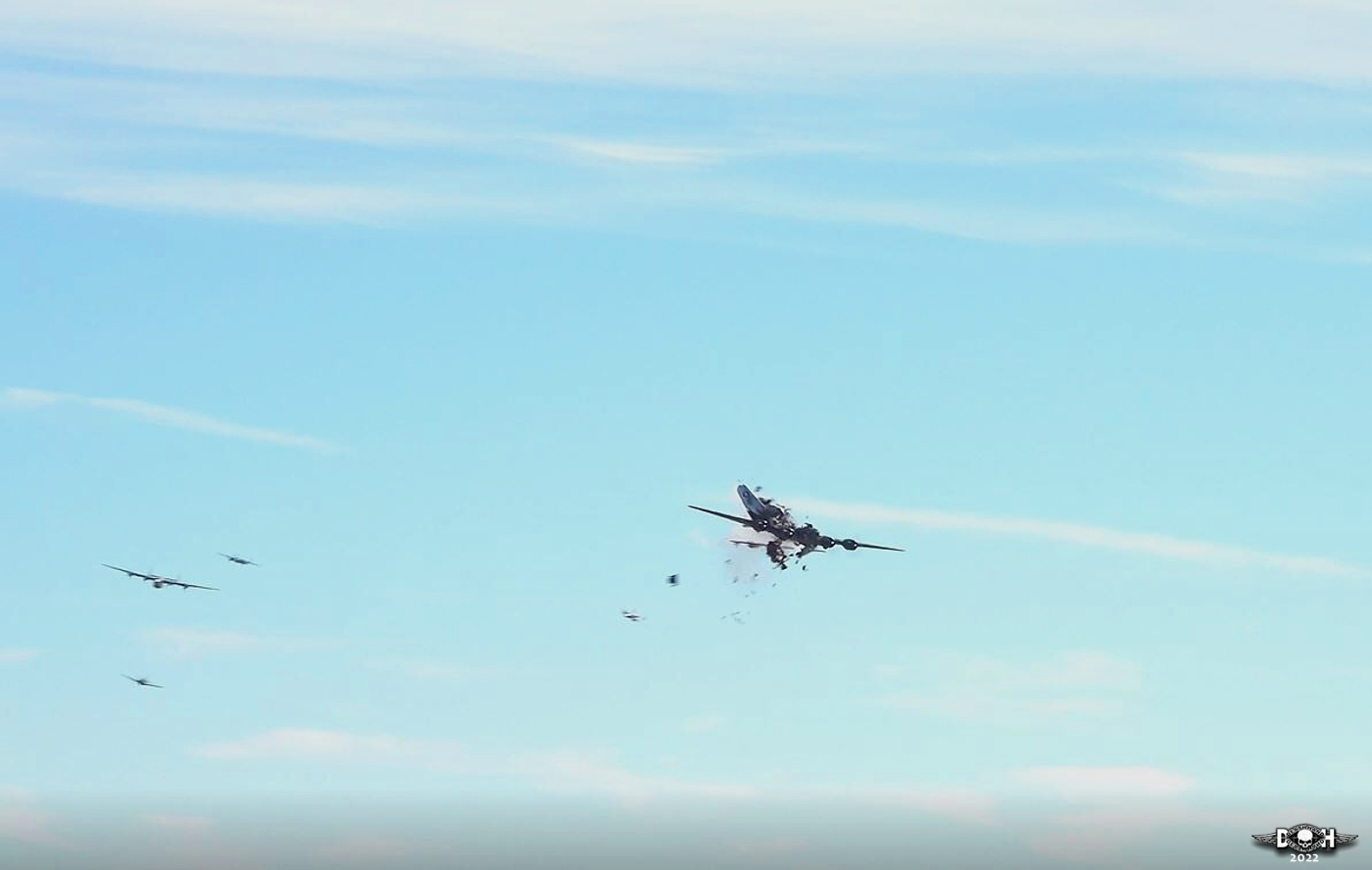 Dallas Air show crash 12 - Nov 14 2022 - DH.jpg