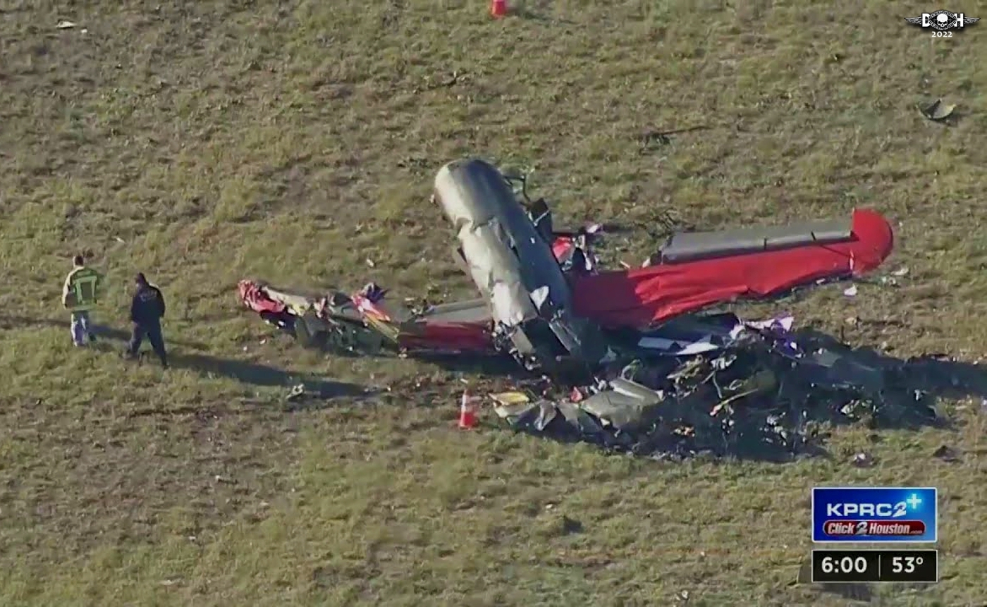 Dallas Air show crash 8 - Nov 14 2022 - DH.jpg