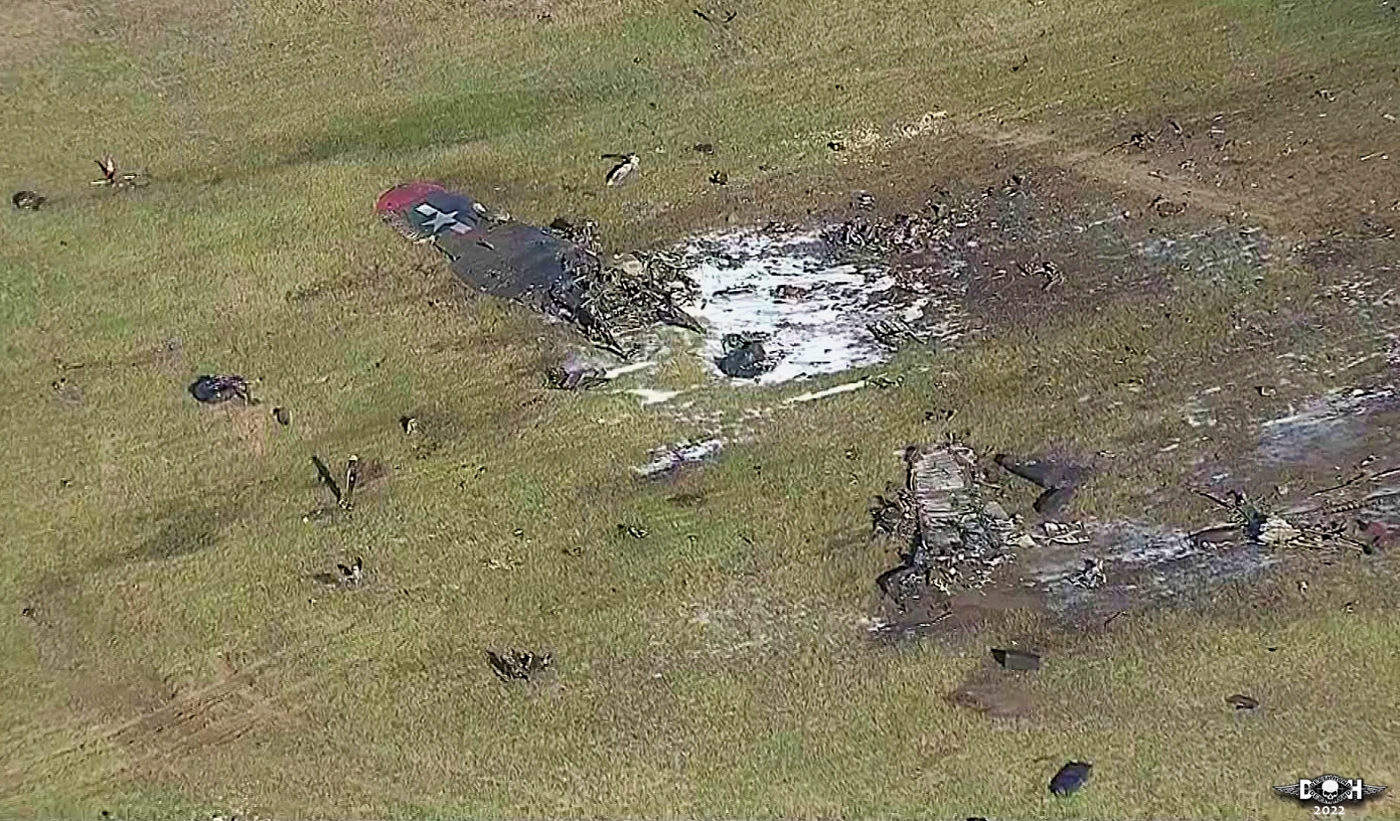 Dallas Air show crash 9 - Nov 14 2022 - DH.jpg