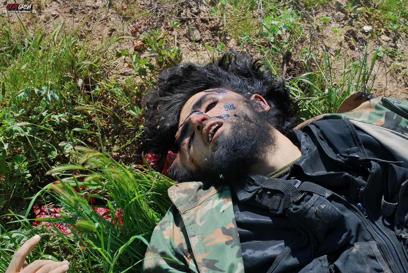 dead-al-nursa-fighter6-Syria-2014.jpg