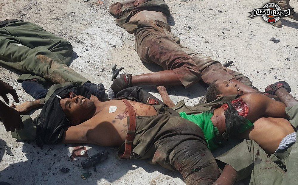 dead-al-shabaab-fighters-failed-attack-prez-villa-somalia-5-Mogadishu-SO-feb-21-14.jpg