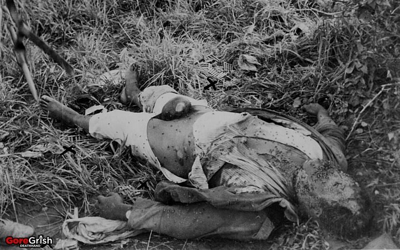 dead-bolivian6-soldier.jpg