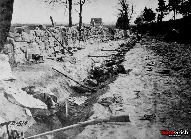 dead-confederate-soldiers-Fredericksburg-VA-May-1863.jpg