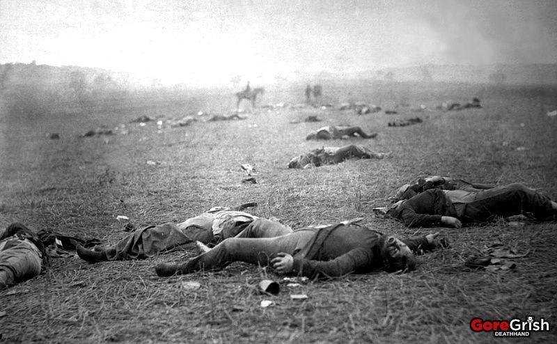 dead-federal-soldiers1-Gettysburg-PA-US-jul1863.jpg