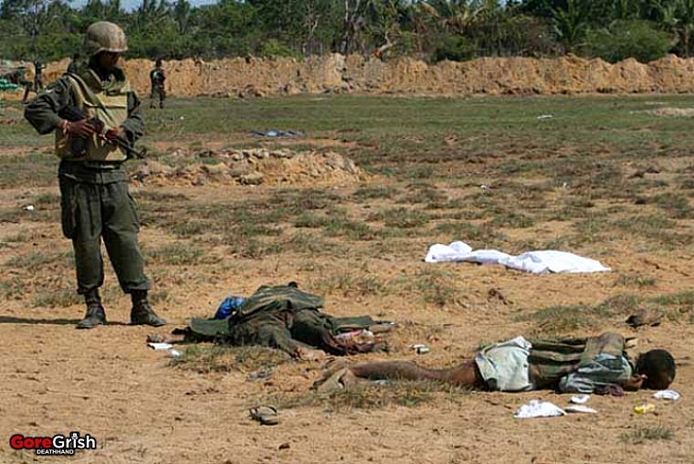 dead-fighters-ltte-defeated2-Sri-Lanka-mar8-09.jpg